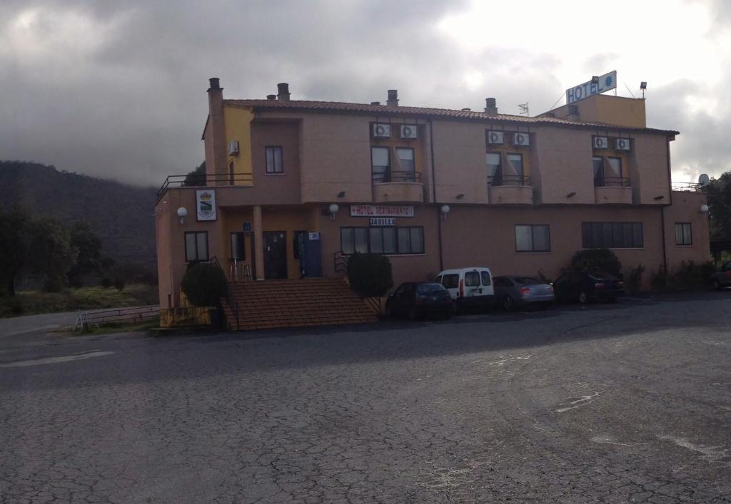 Hotel Restaurante Jarilla Exterior photo